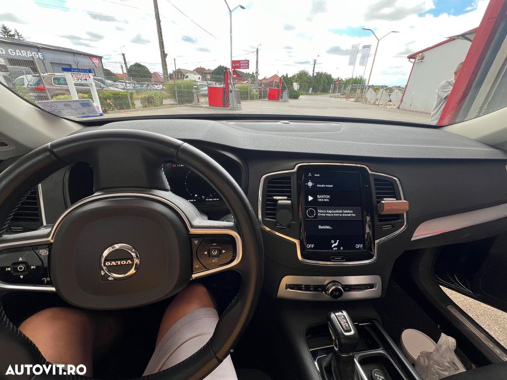 Volvo XC 90 D5 AWD Momentum - 3