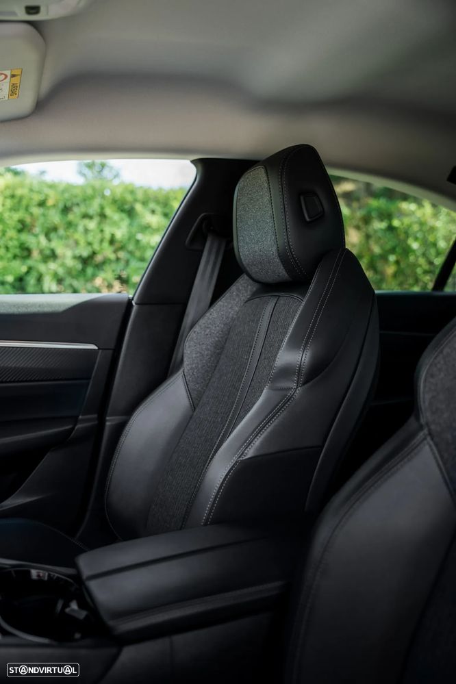Peugeot 508 1.6 Hybrid Allure e-EAT8 - 27