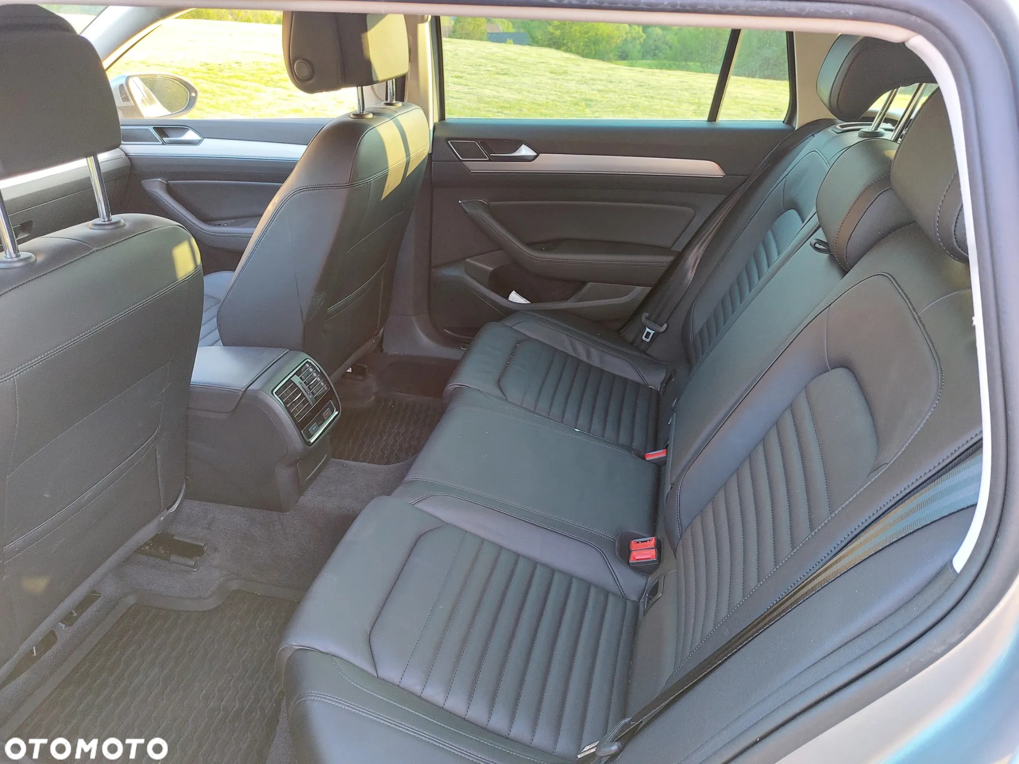 Volkswagen Passat Variant 2.0 TDI SCR 4Motion DSG (BMT) Highline - 8