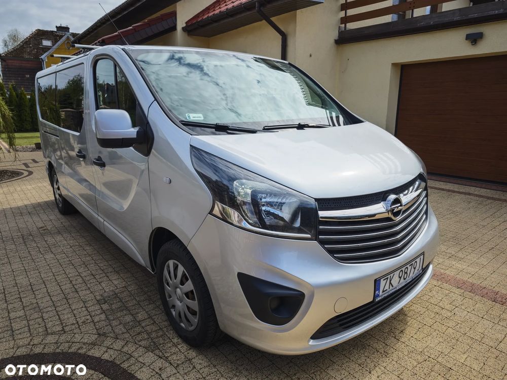 Opel Vivaro L2H1 2,9t Essentia Business - 2