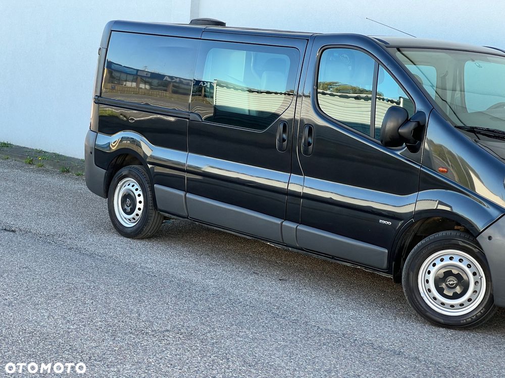 Opel Vivaro LONG - 37