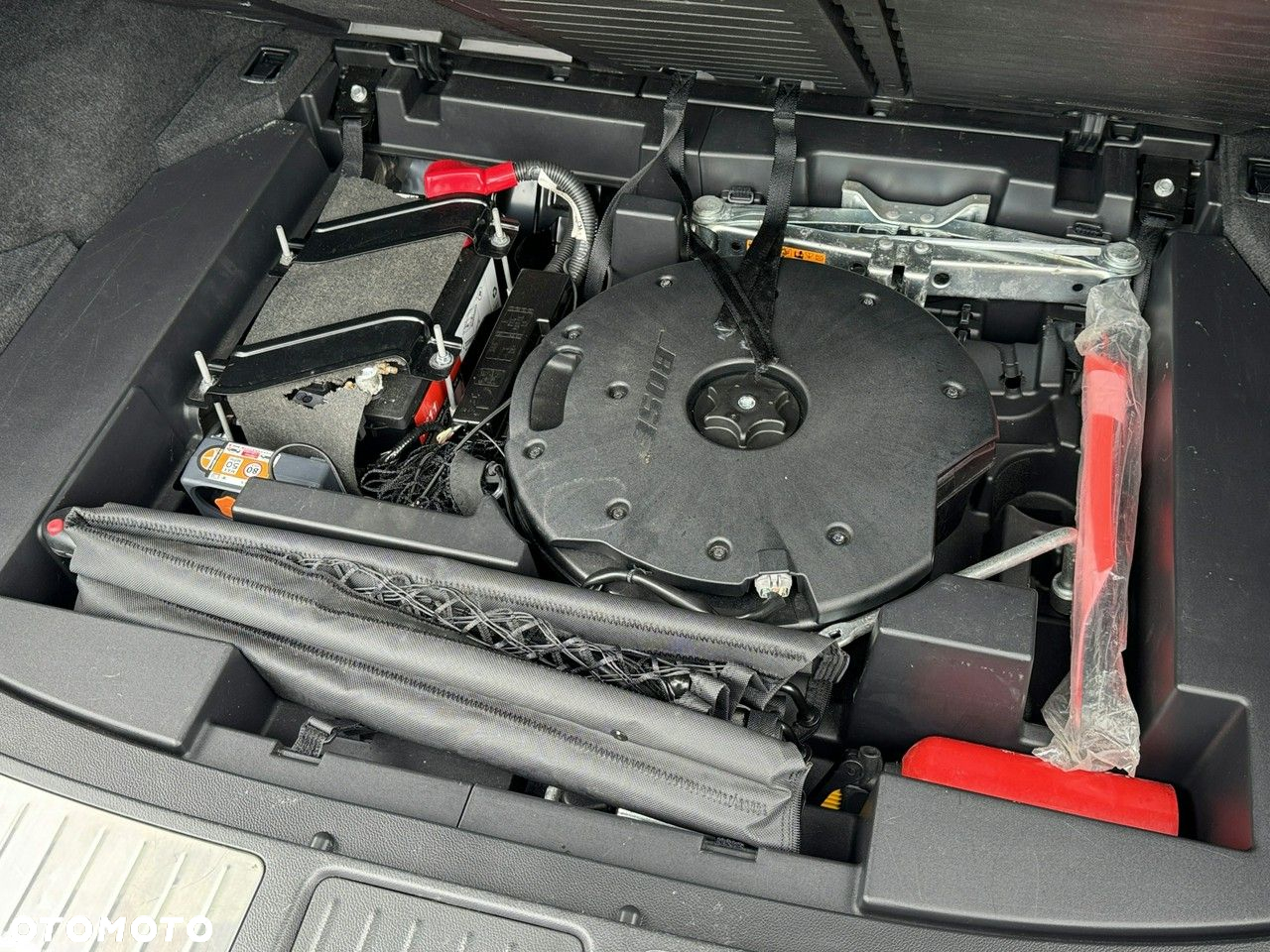 Infiniti FX - 28