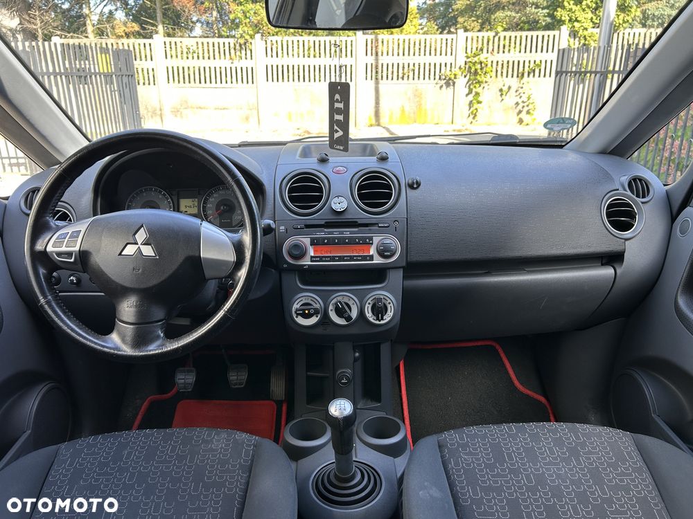 Mitsubishi Colt - 7