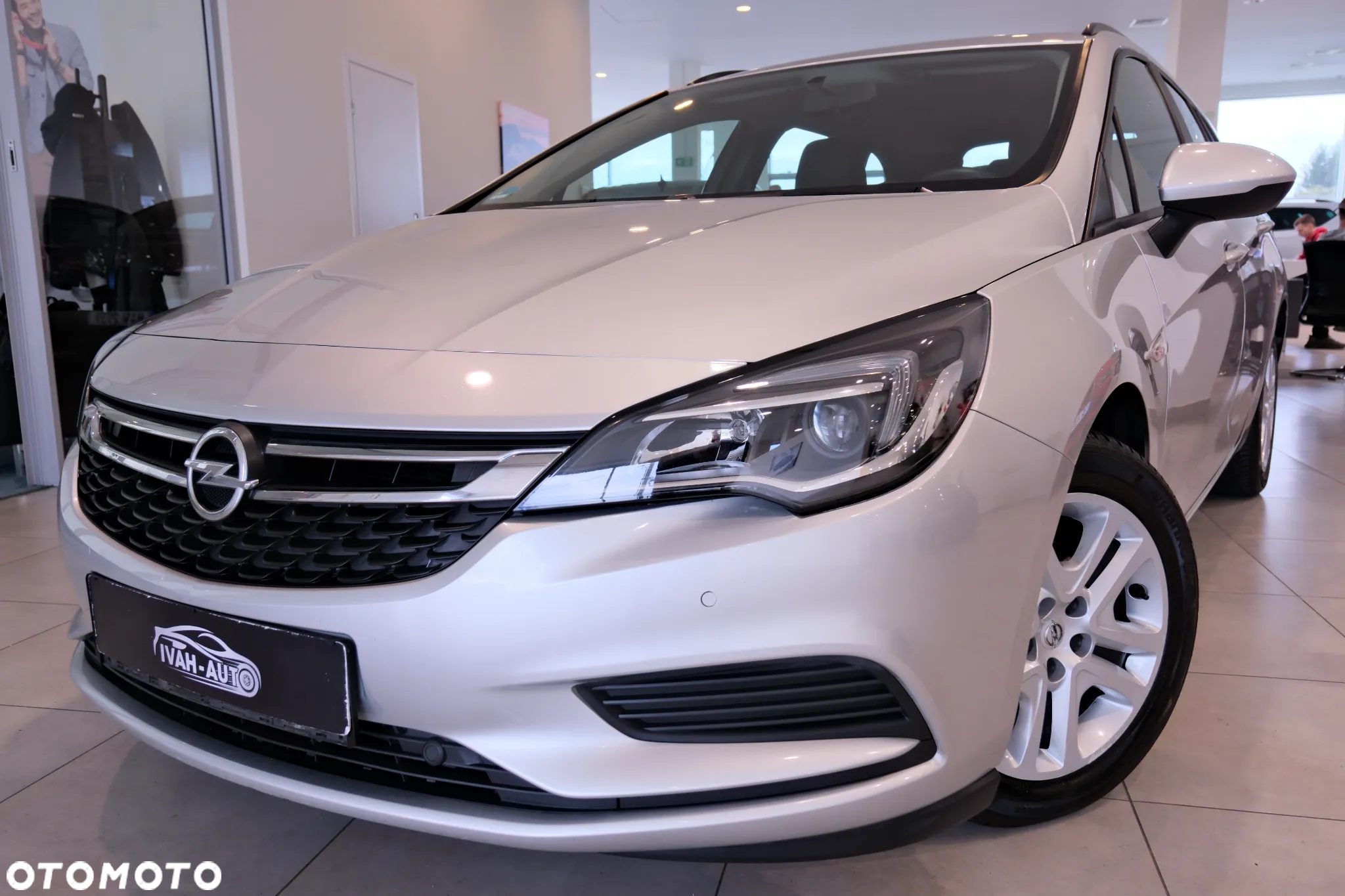 Opel Astra 1.6 CDTI Active - 22