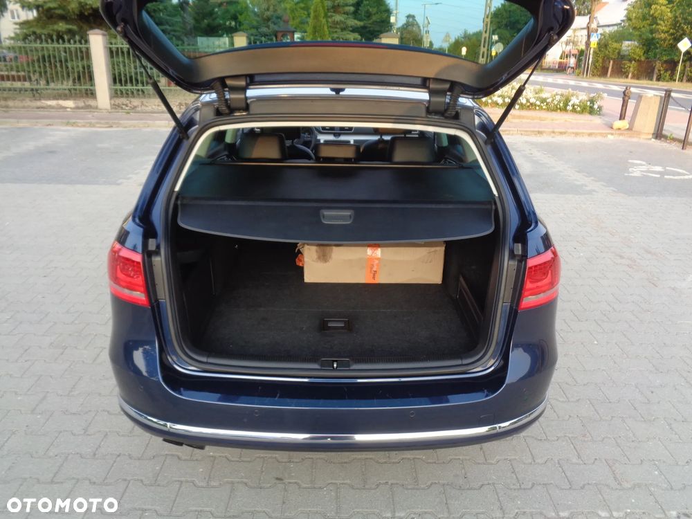 Volkswagen Passat 1.8 TSI Highline - 21