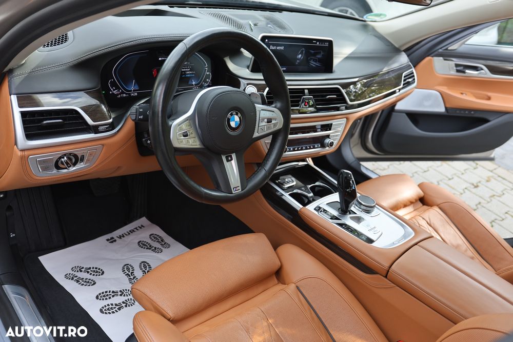 BMW Seria 7 745Le xDrive AT PHEV - 25