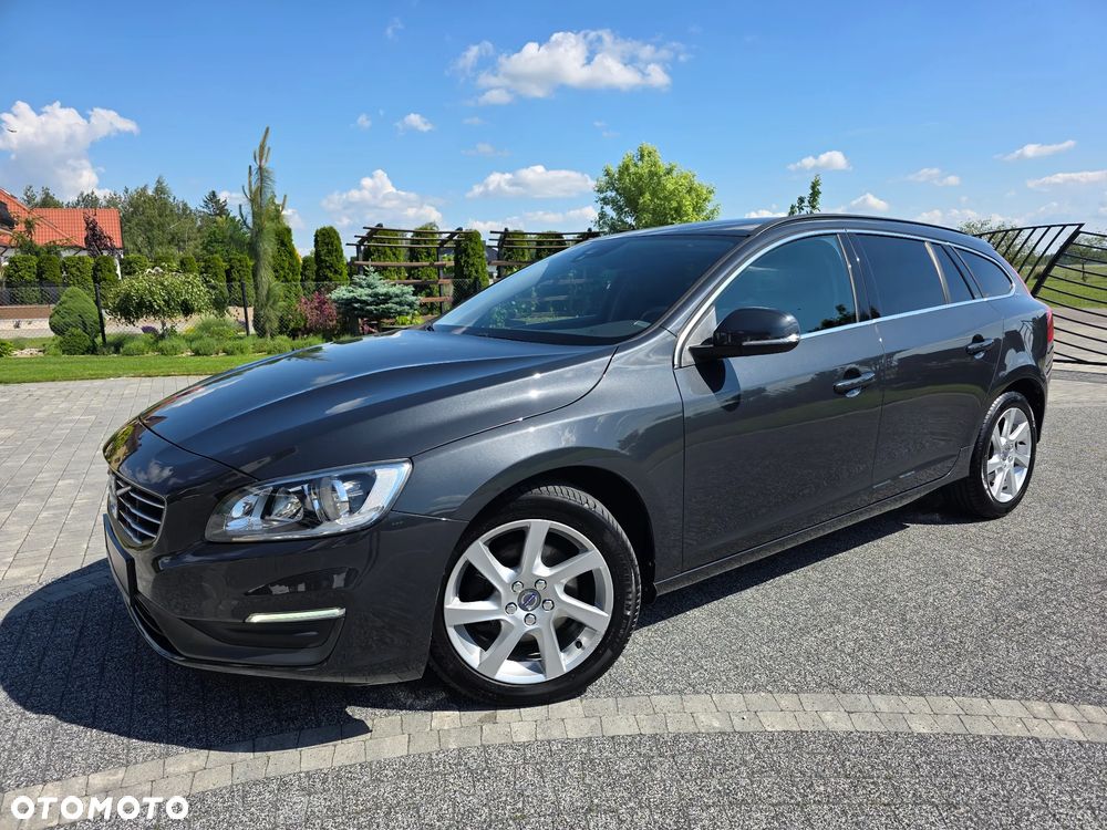 Volvo V60 D4 Geartronic Momentum - 5