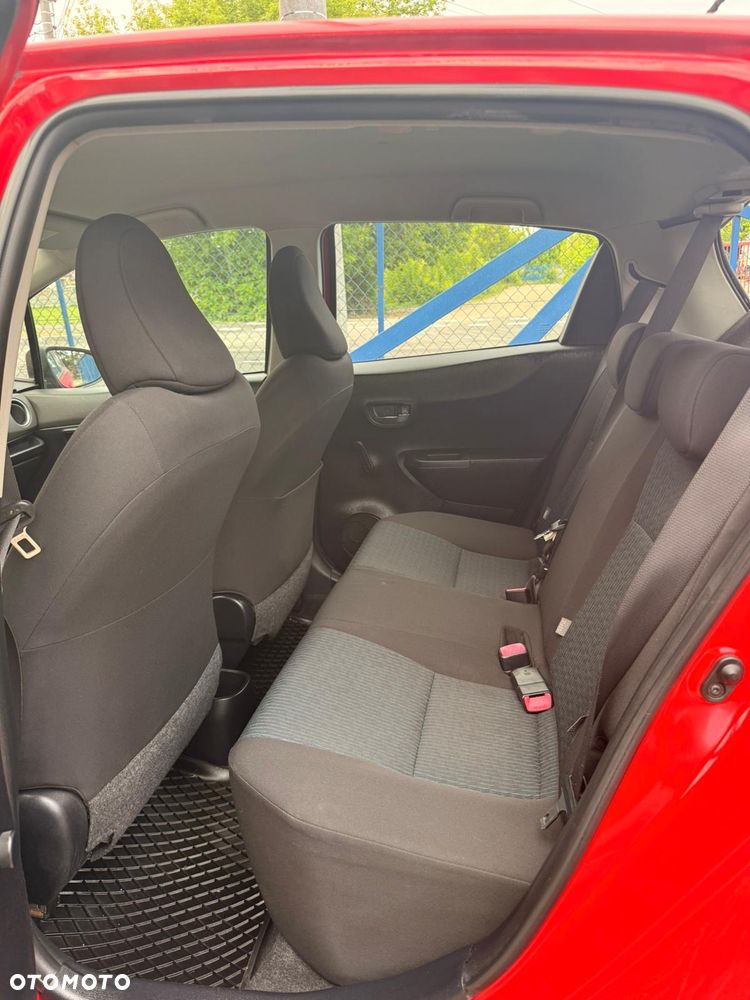 Toyota Yaris 1.0 Sol - 5