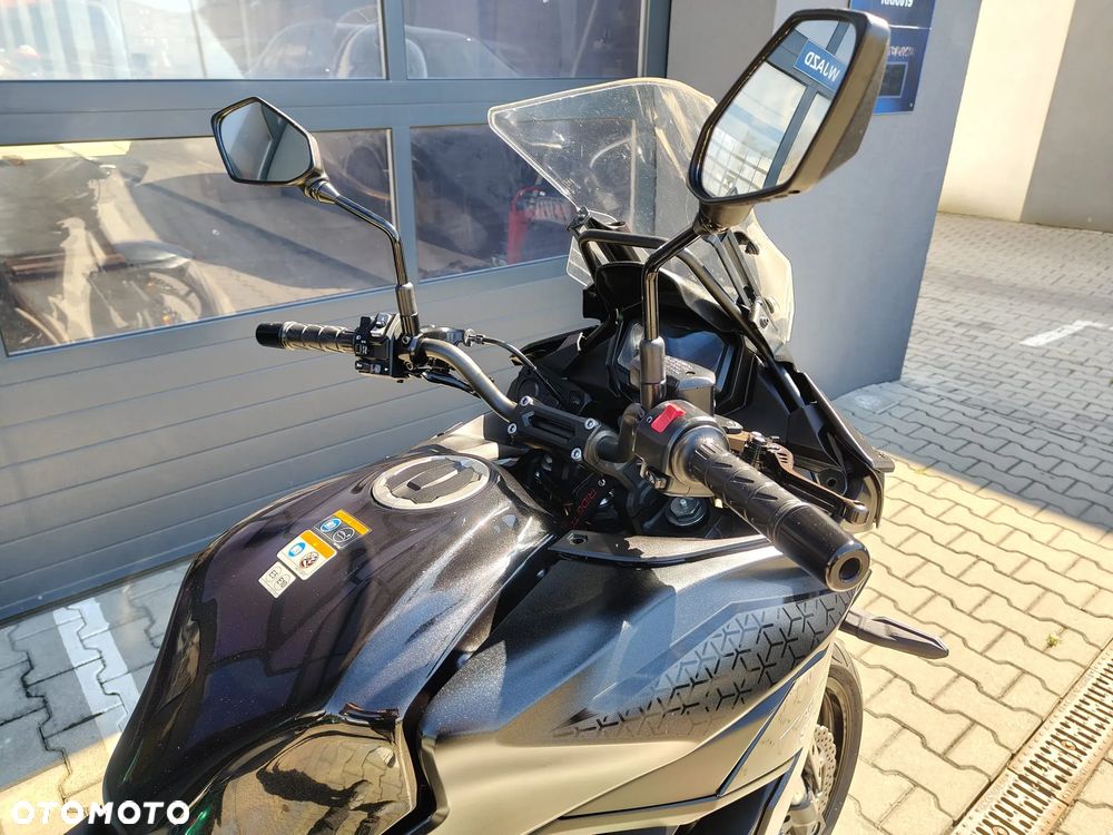 Kawasaki Versys 650 - 12
