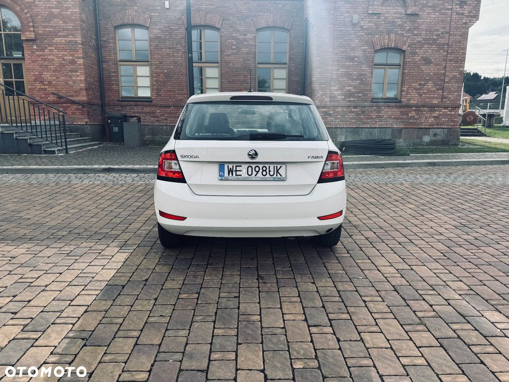 Skoda Fabia - 5