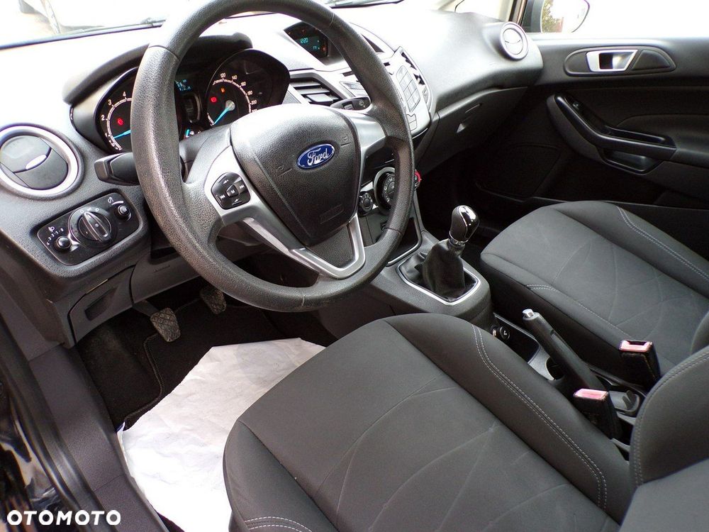 Ford Fiesta - 17