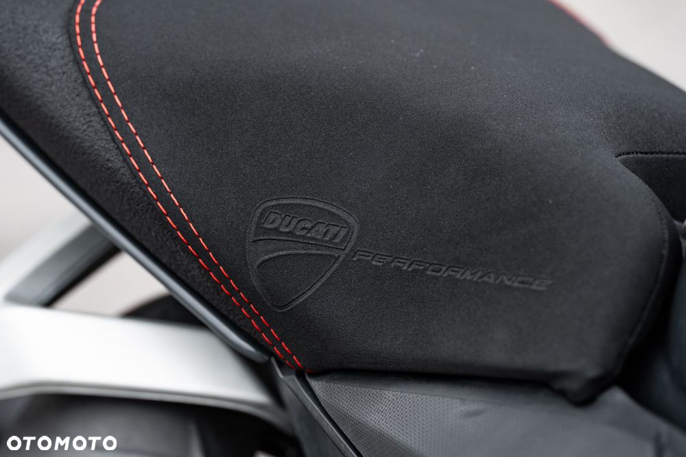 Ducati Panigale 899 - 8