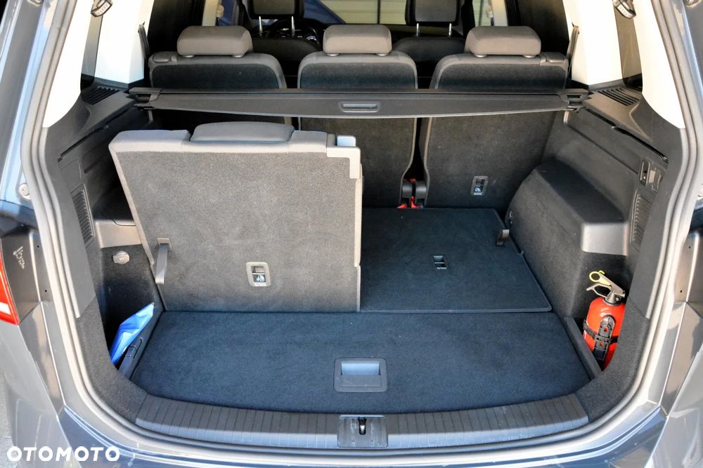 Volkswagen Touran 2.0 TDI BMT United DSG - 39