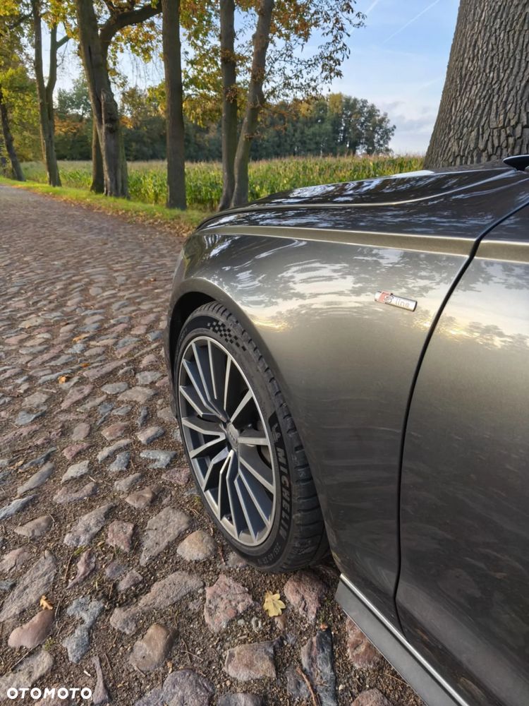 Audi A6 - 8