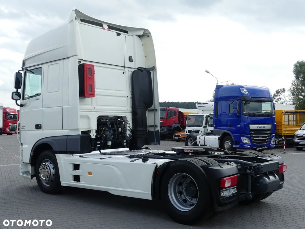 DAF XF 106.460  /  AUTOMAT / SUPER SPACE CAB / - 6