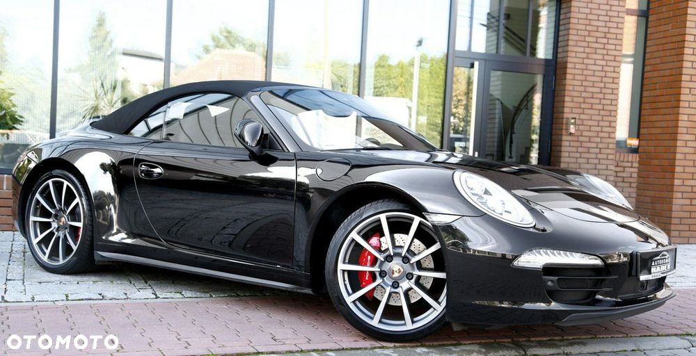Porsche 911 - 26