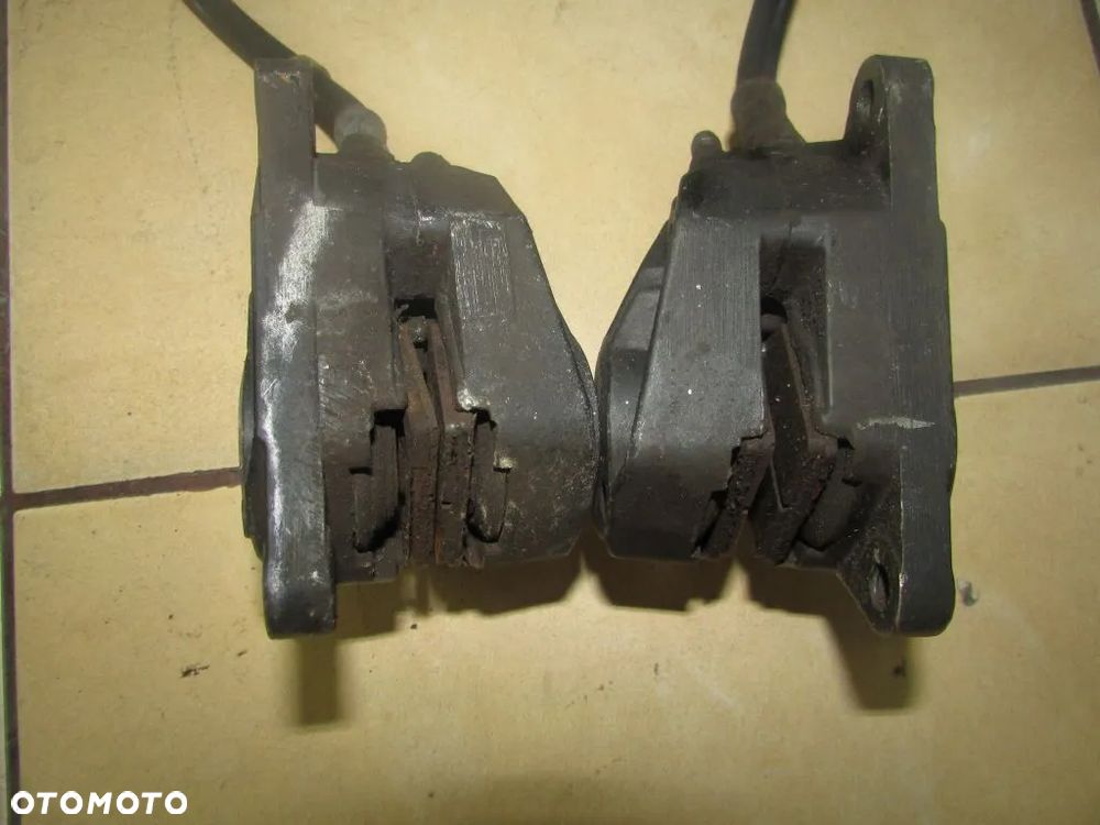 Moto Guzzi V65 C nie V50 zaciski hamulcowe przód brembo - 2