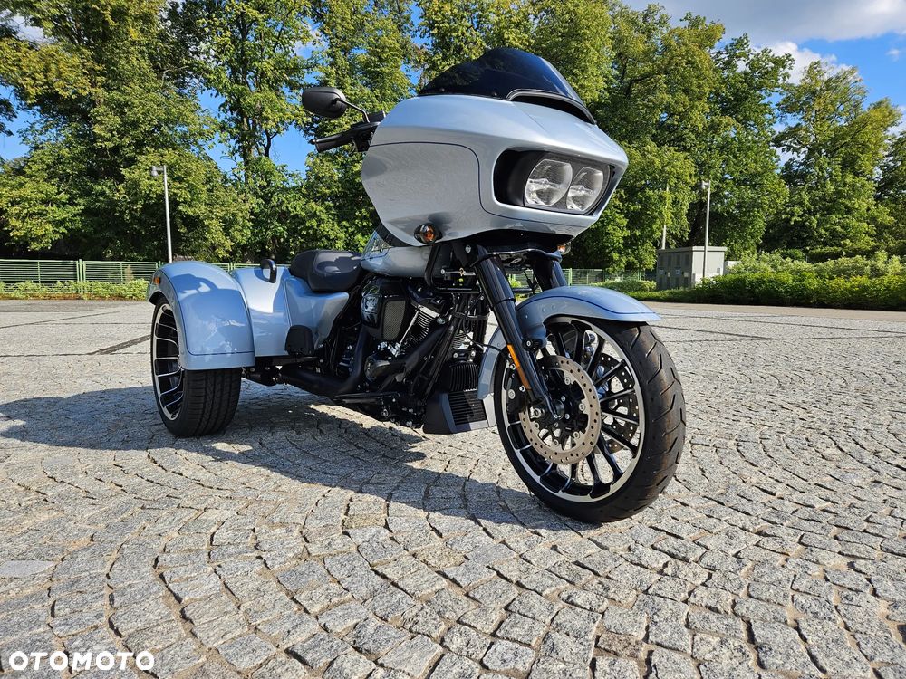 Harley-Davidson Trike Freewheeler - 5