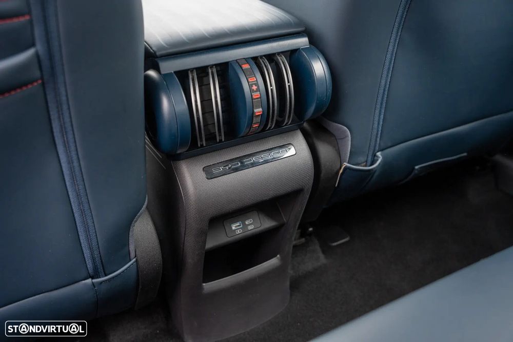 BYD Atto 3 60.48 kWh Design - 26