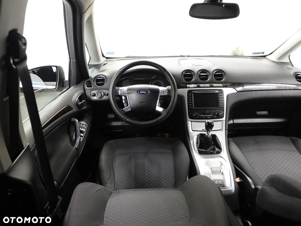 Ford Galaxy 2.0 TDCi Ghia - 30