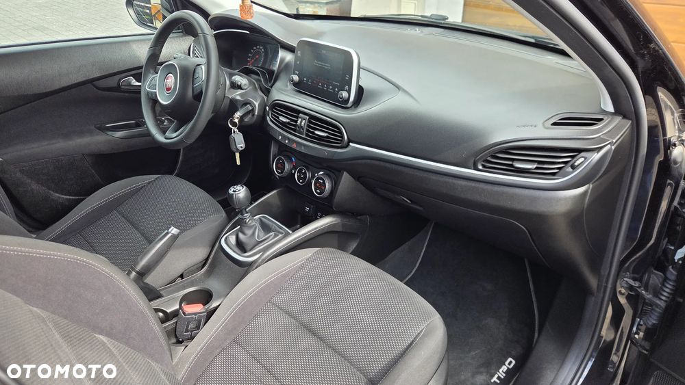 Fiat Tipo 1.4 16V More - 14
