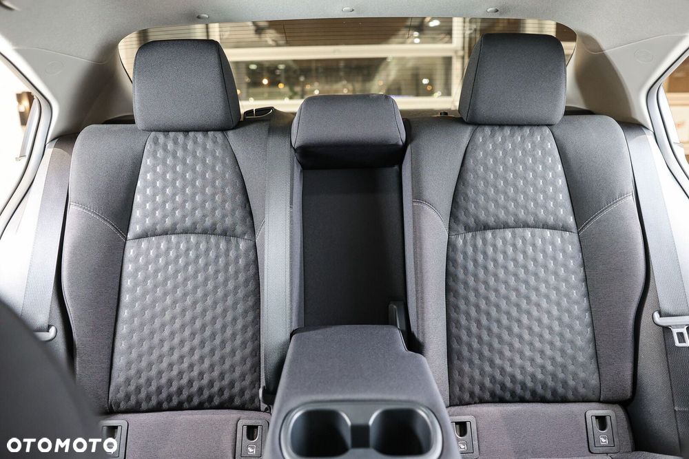 Toyota Corolla 1.8 Hybrid Comfort - 31