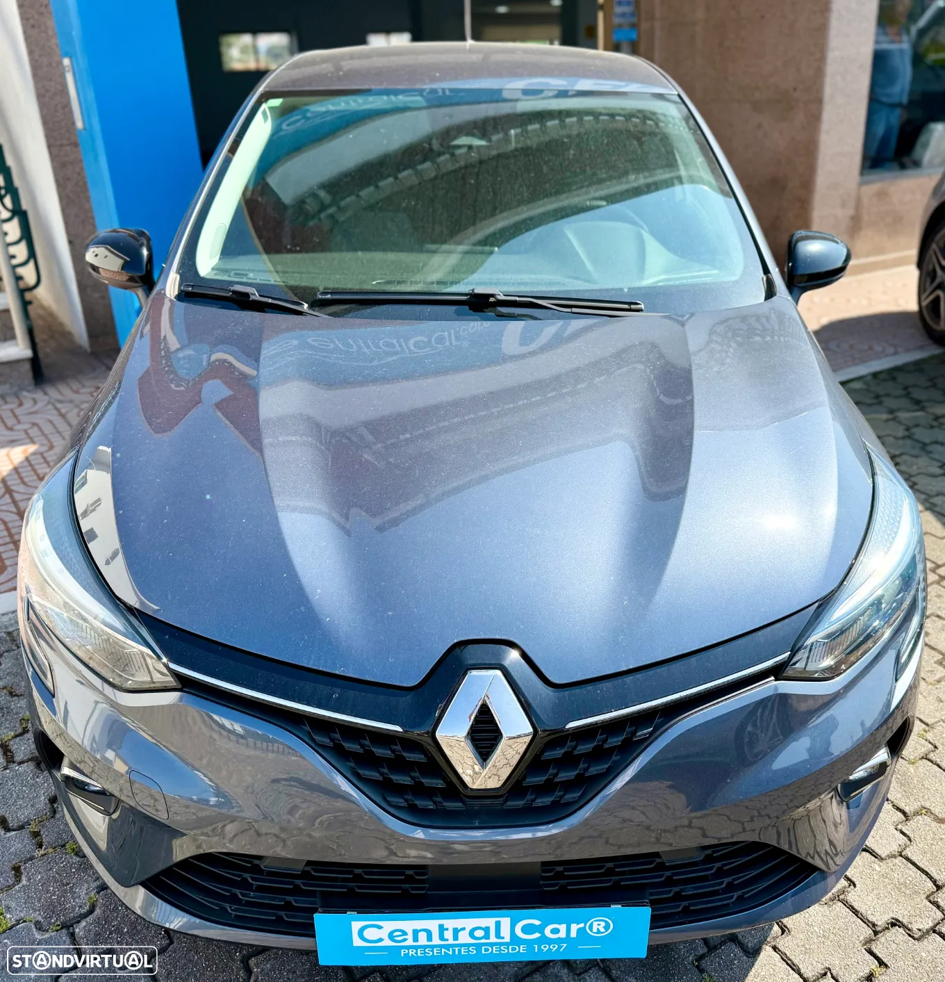 Renault Clio 1.0 TCe Limited Bi-Fuel - 4