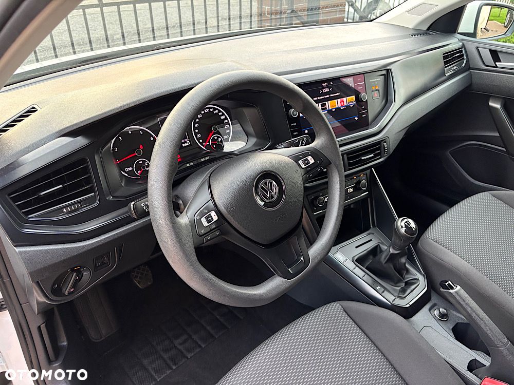 Volkswagen Polo 1.0 Trendline - 31