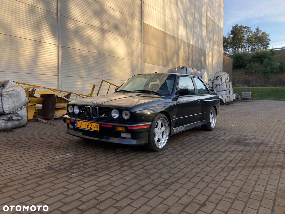 BMW M3 Standard - 1