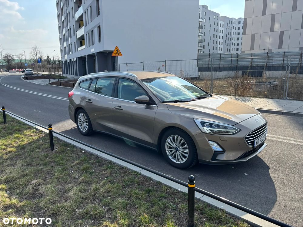 Ford Focus SW 1.0 EcoBoost S&S Business Edition - 11