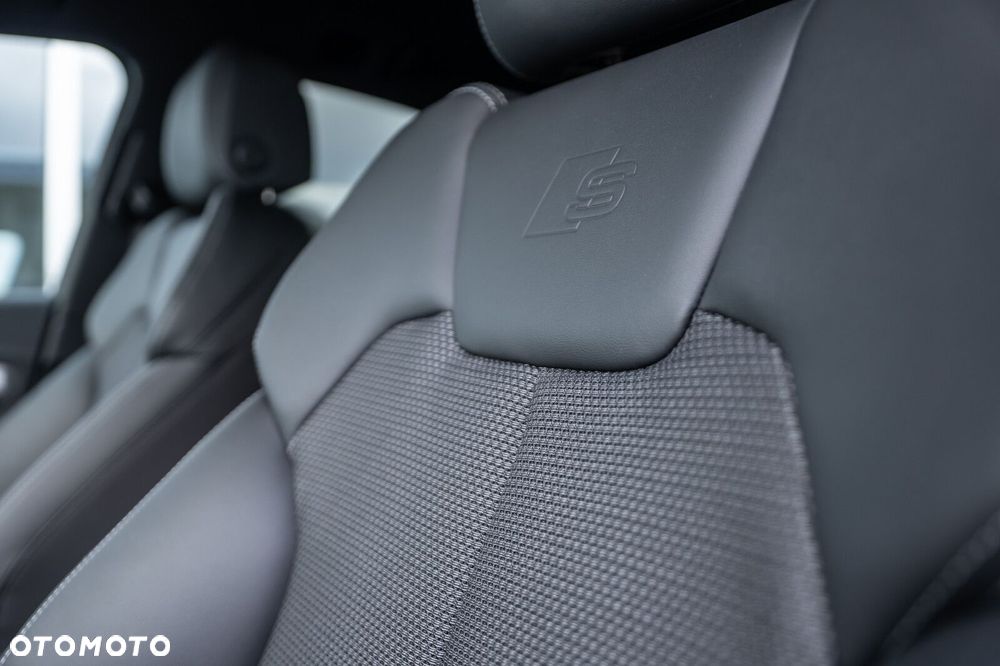 Audi Q5 Sportback - 9