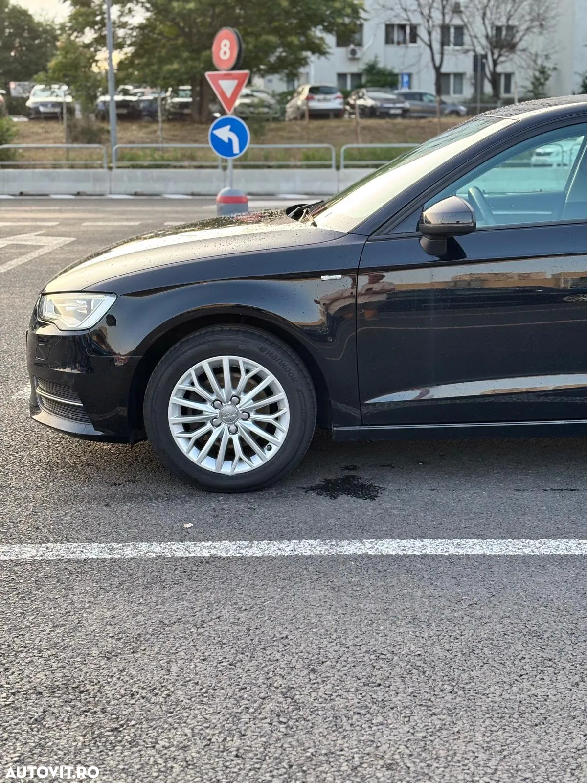 Audi A3 Sportback 1.6 TDI clean Stronic Attraction - 3