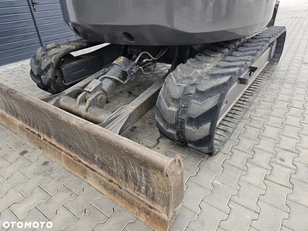 Volvo ECR88D - 9