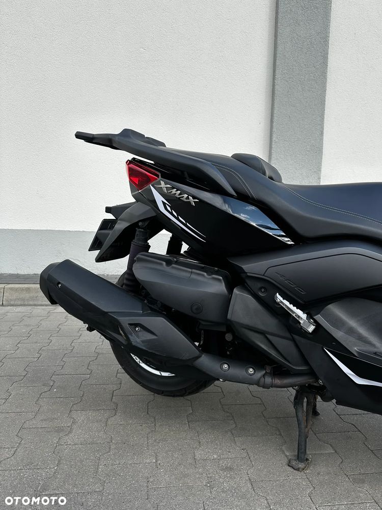 Yamaha X-max - 8