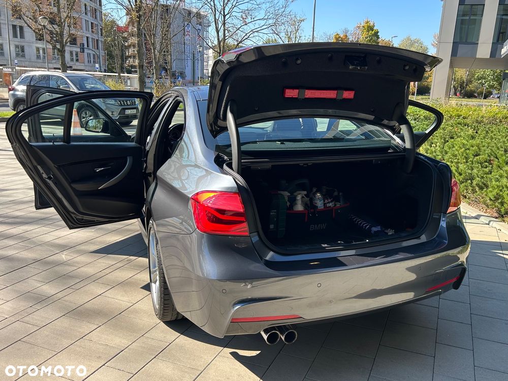 BMW Seria 3 320i xDrive M Sport - 13
