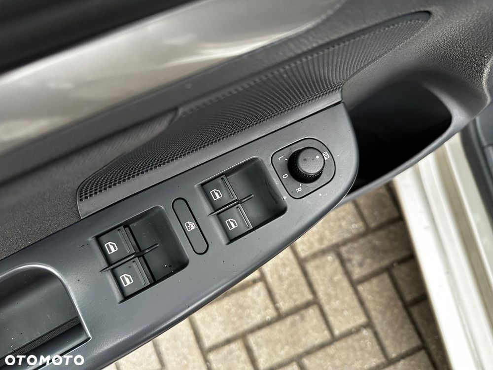 Volkswagen Golf Variant 1.4 TSI Sportline - 19