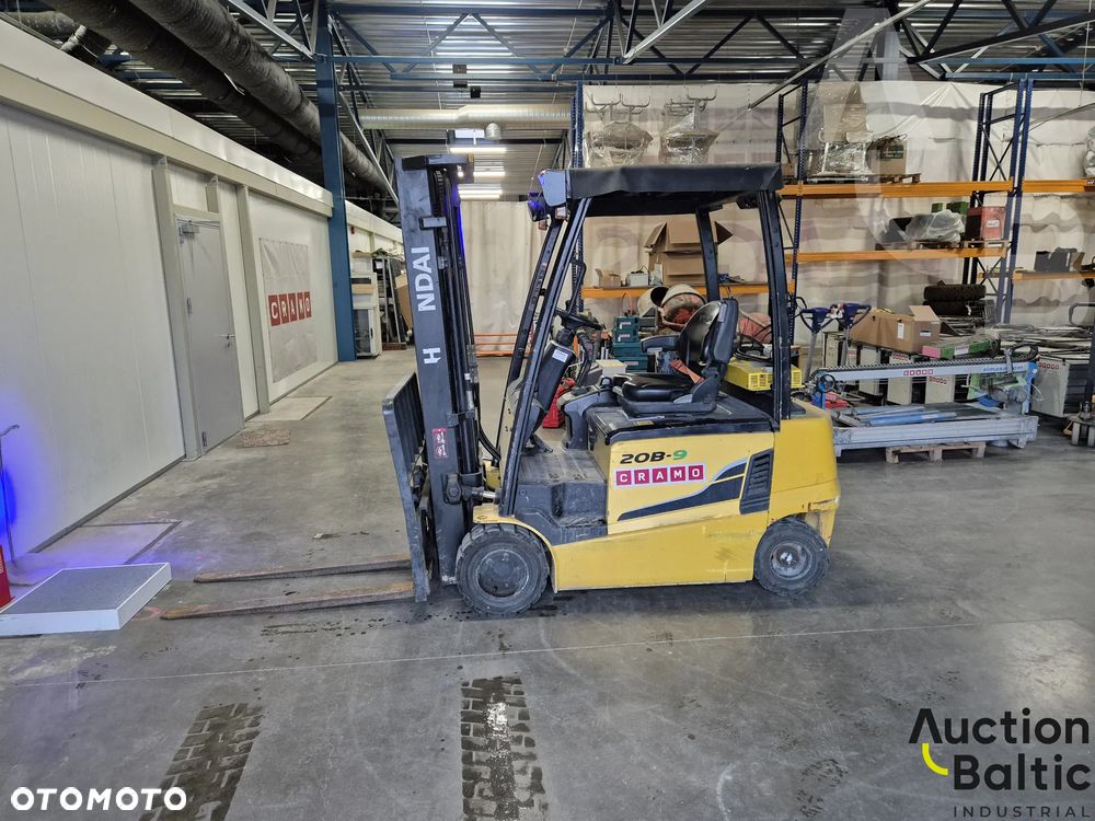 Hyundai 20 B-9 - 1