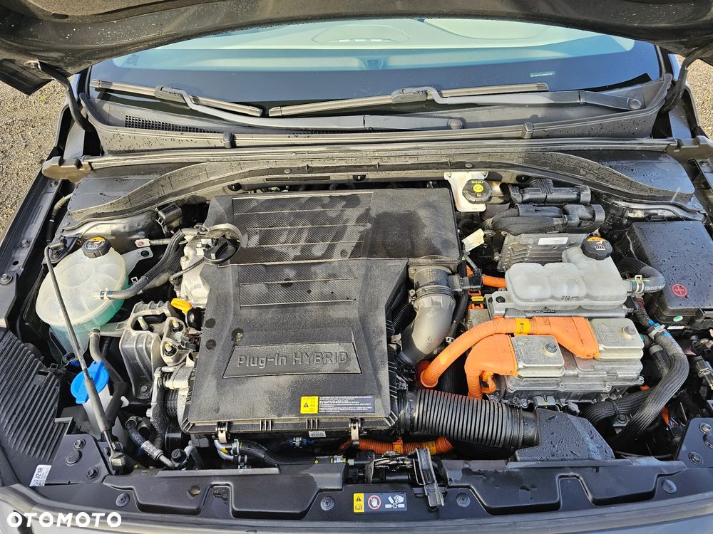 Hyundai IONIQ plug-in hybrid Platinum - 13