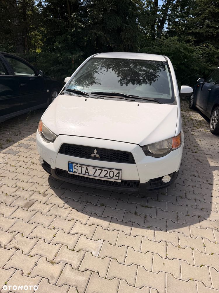 Mitsubishi Colt - 6
