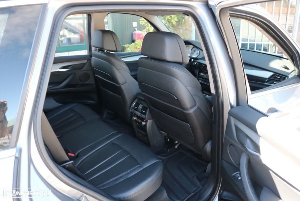 BMW X5 30 d xDrive Pack M - 7