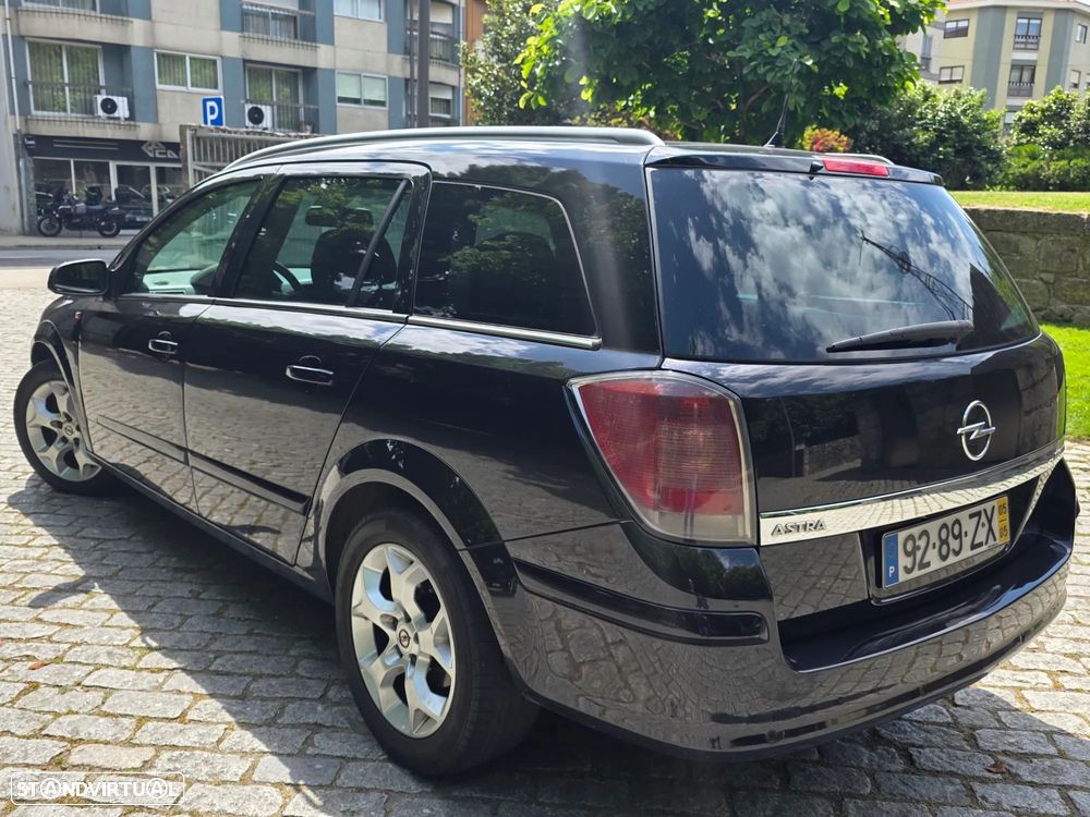 Opel Astra 1.7 CDTI Cosmo M6 - 4