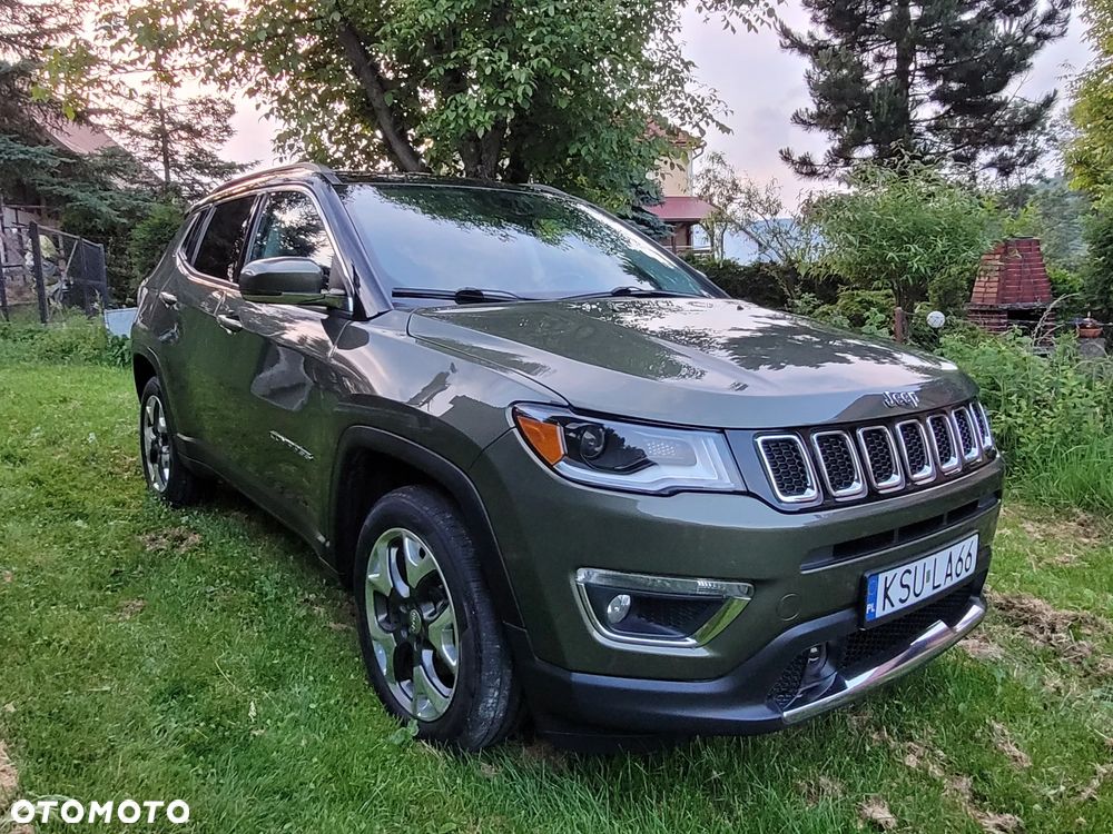 Jeep Compass - 1