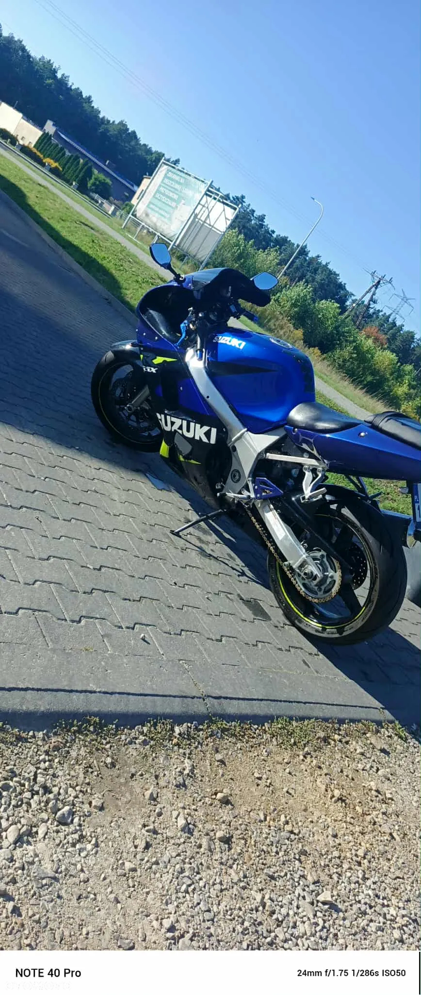 Suzuki GSX - 6