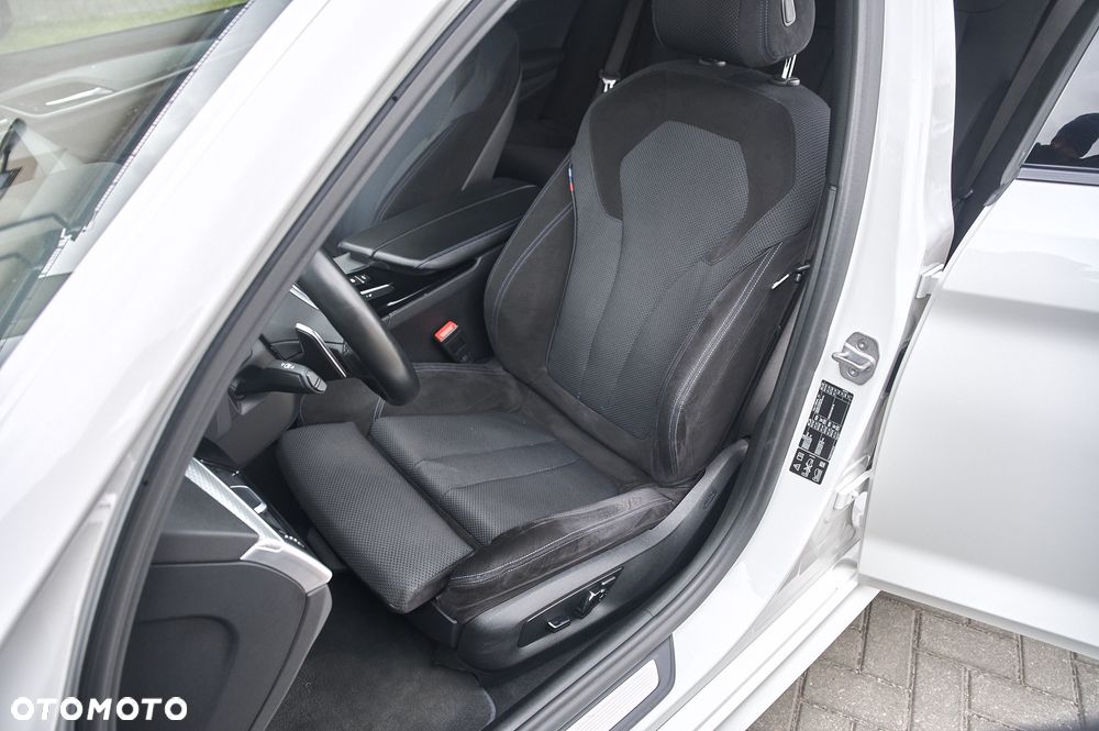 BMW Seria 5 520d xDrive - 25