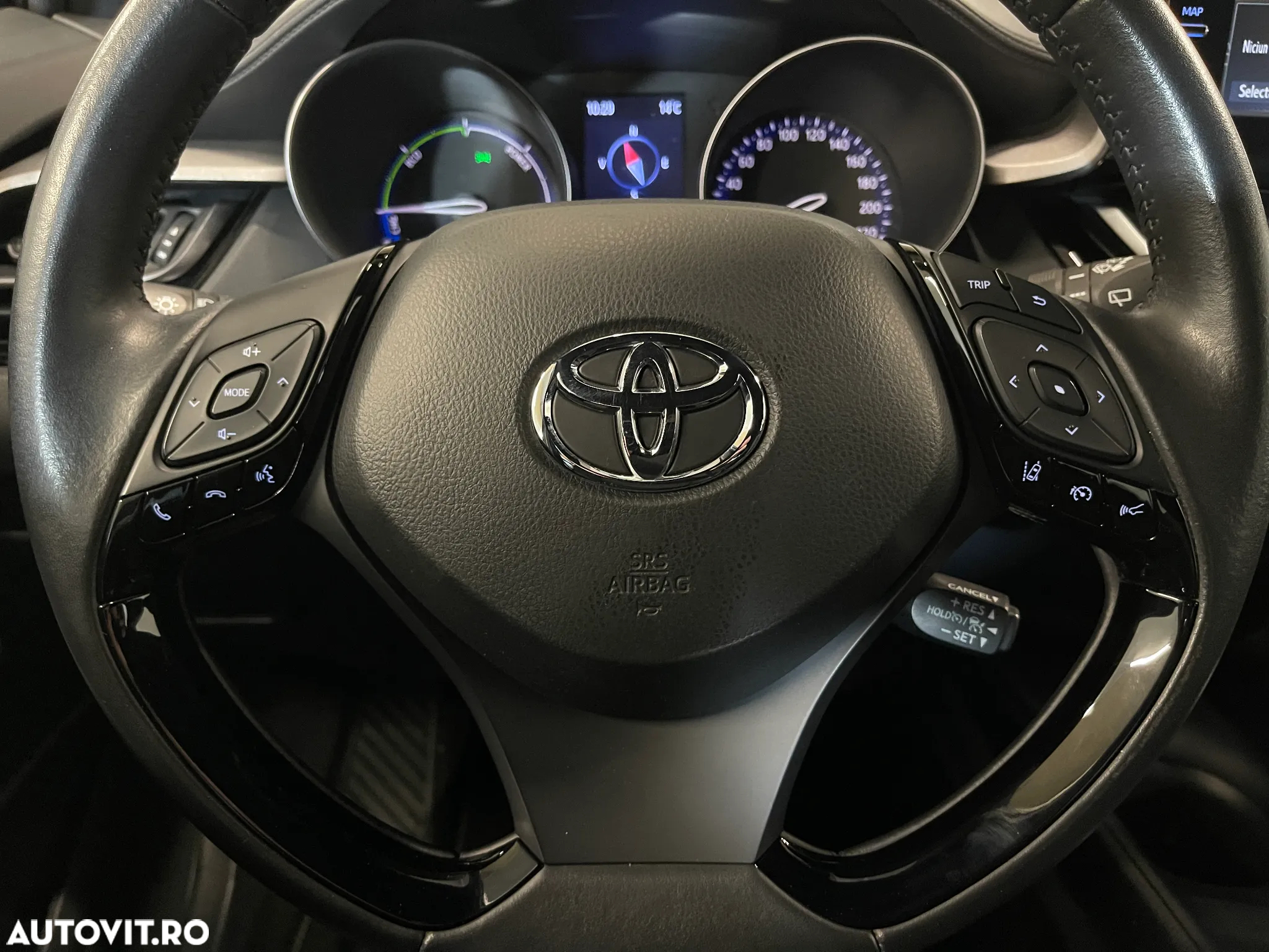 Toyota C-HR 1.8 HSD 122 CP 4x2 CVT C-lassy - 19