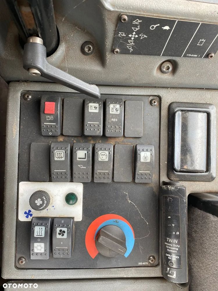 Caterpillar 924G / Ładowarka Kołowa - 26