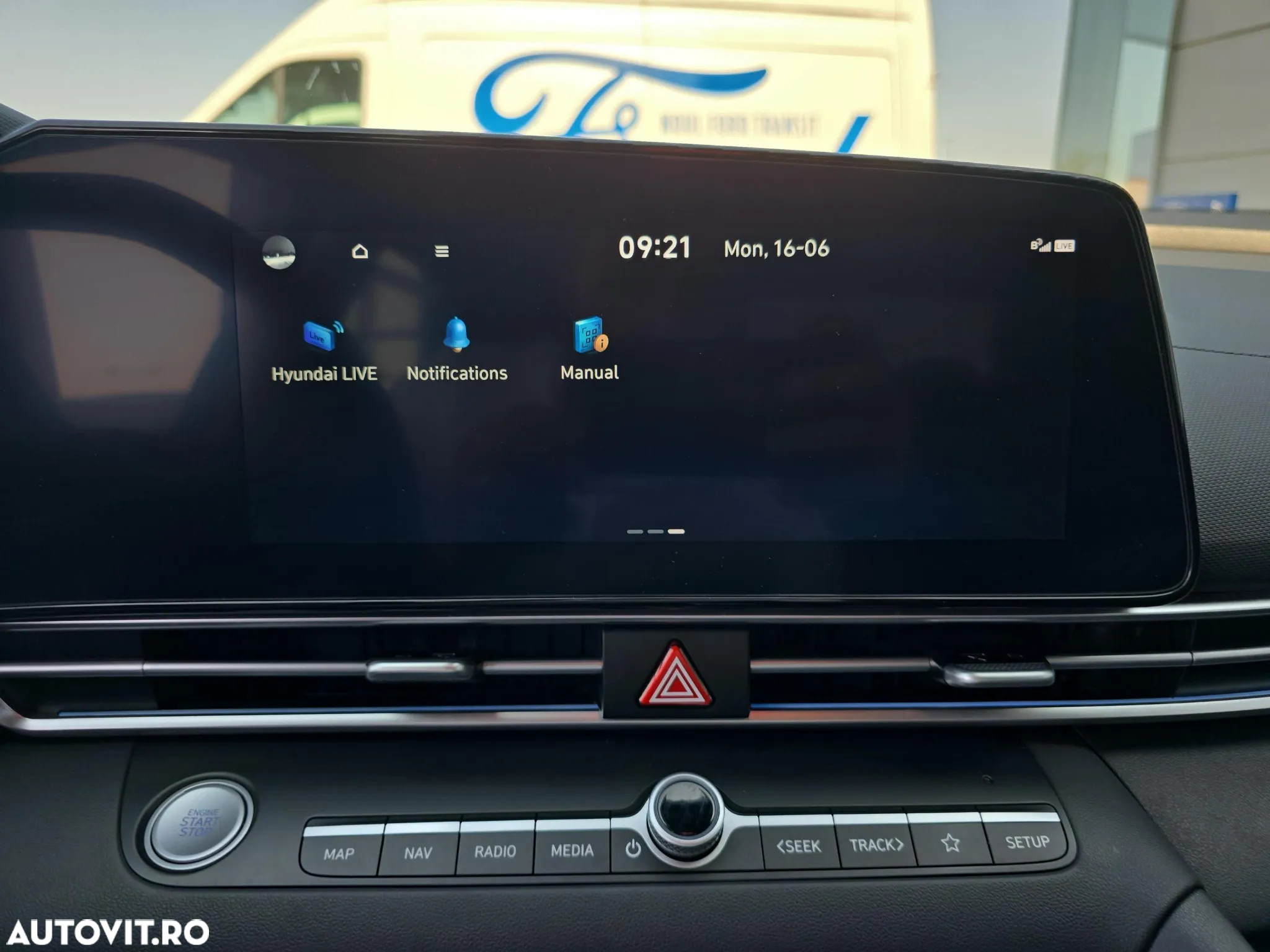 Hyundai Elantra - 17