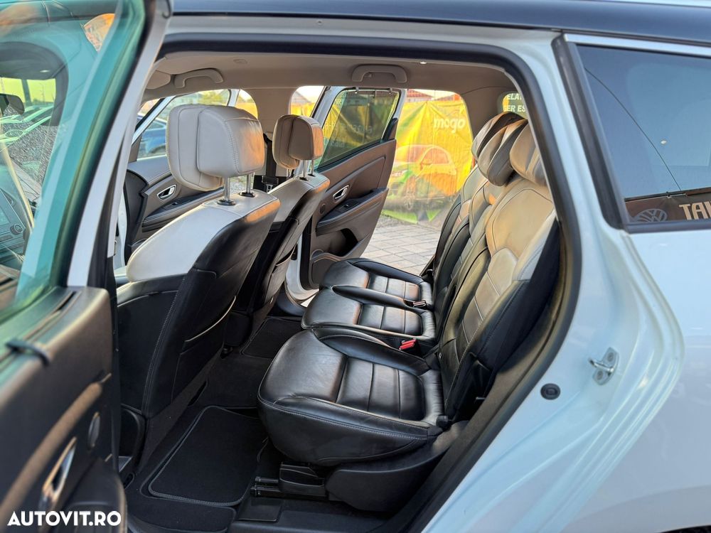 Renault Scenic - 8