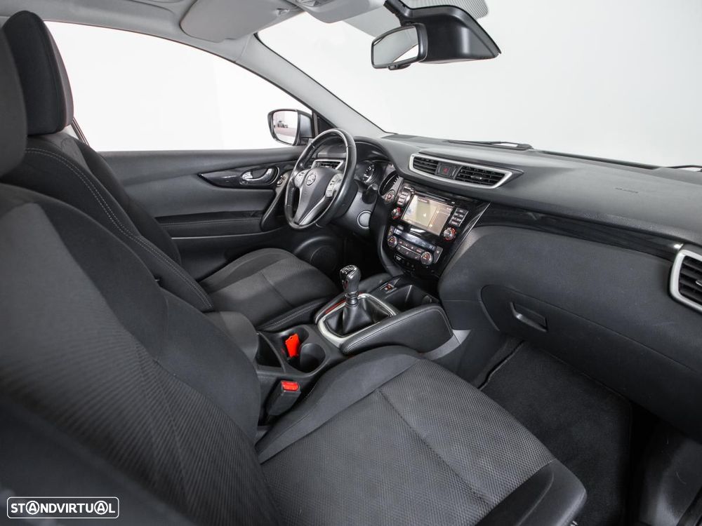 Nissan Qashqai - 11
