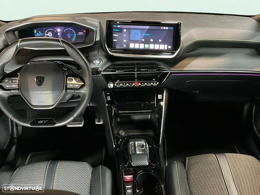 Peugeot e-2008 50 kWh GT - 11